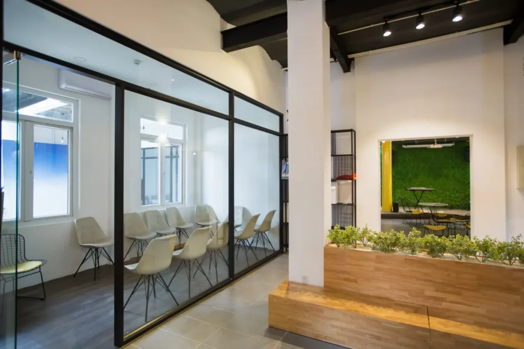Glass partition Work
